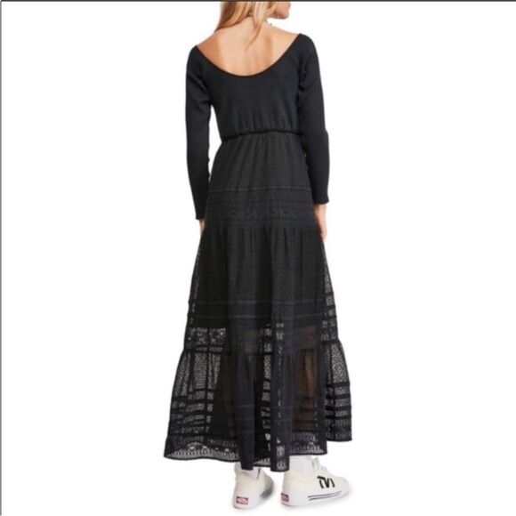 Free People Earth Angel Maxi Long-sleeve Ribbed
Dress black lace (witchy/goth) - Picture 4 of 15